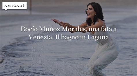 rocio nuda|Venezia 79, il bagno della madrina Rocío Munoz。